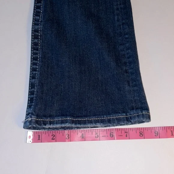 MISS ME 27 Signature Boot-cut distressed 5 Pocket Jeans Low Rise Factory Fading - Picture 9 of 16